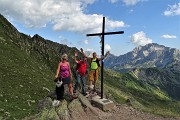 95 Alla croce del Passo di Mezzeno (2144 m)